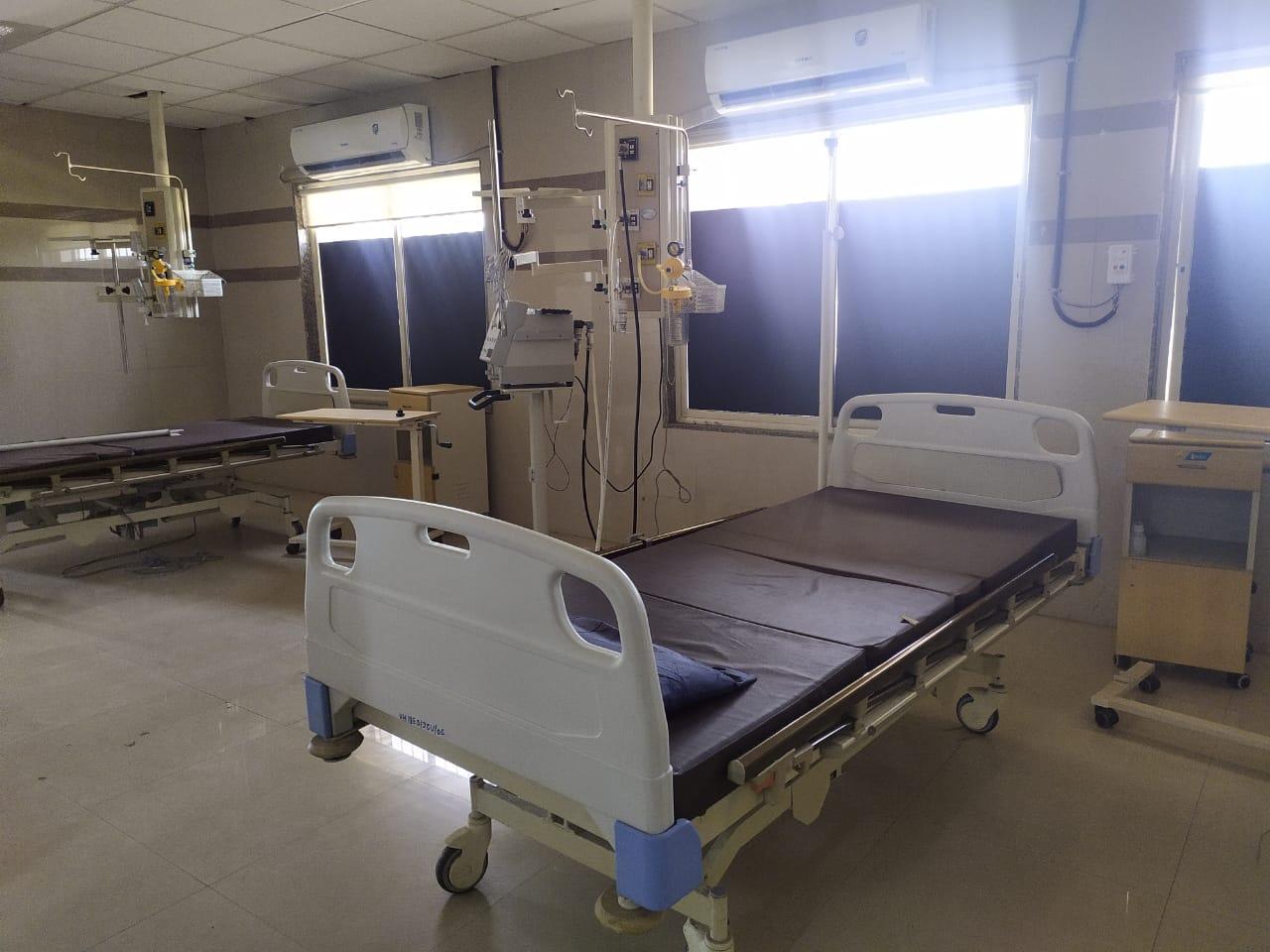Patient room at Umrakh Hospital